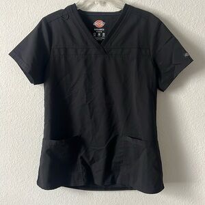Dickies Two Pocket Scrub Top